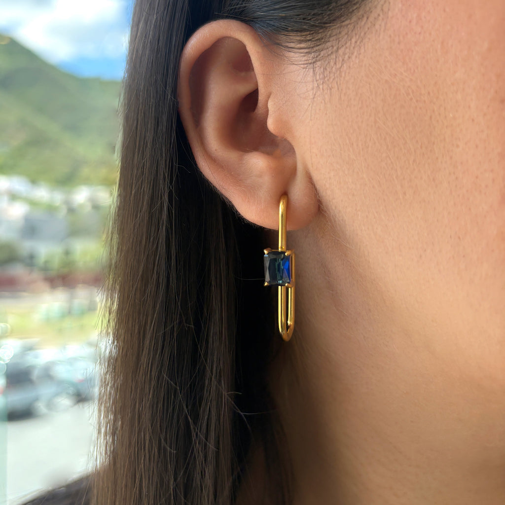 Aretes blue